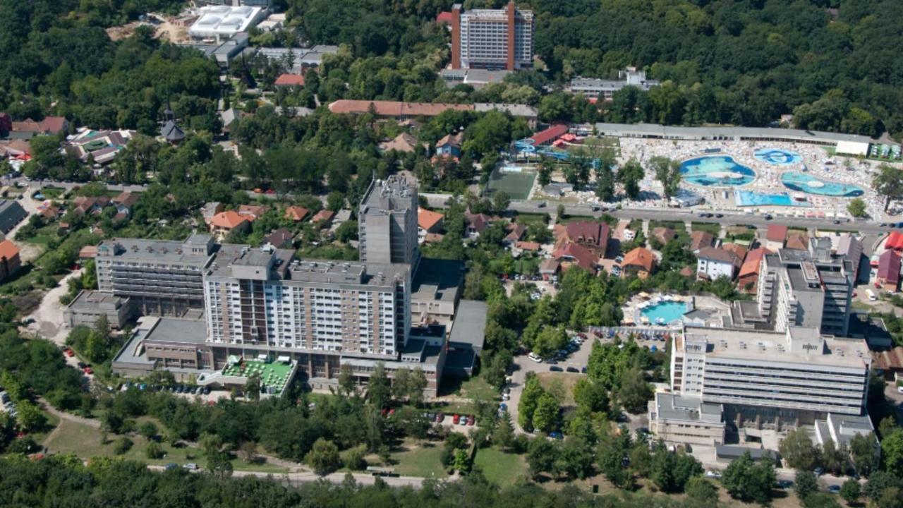 Apartament Felix Therm Băile Felix エクステリア 写真